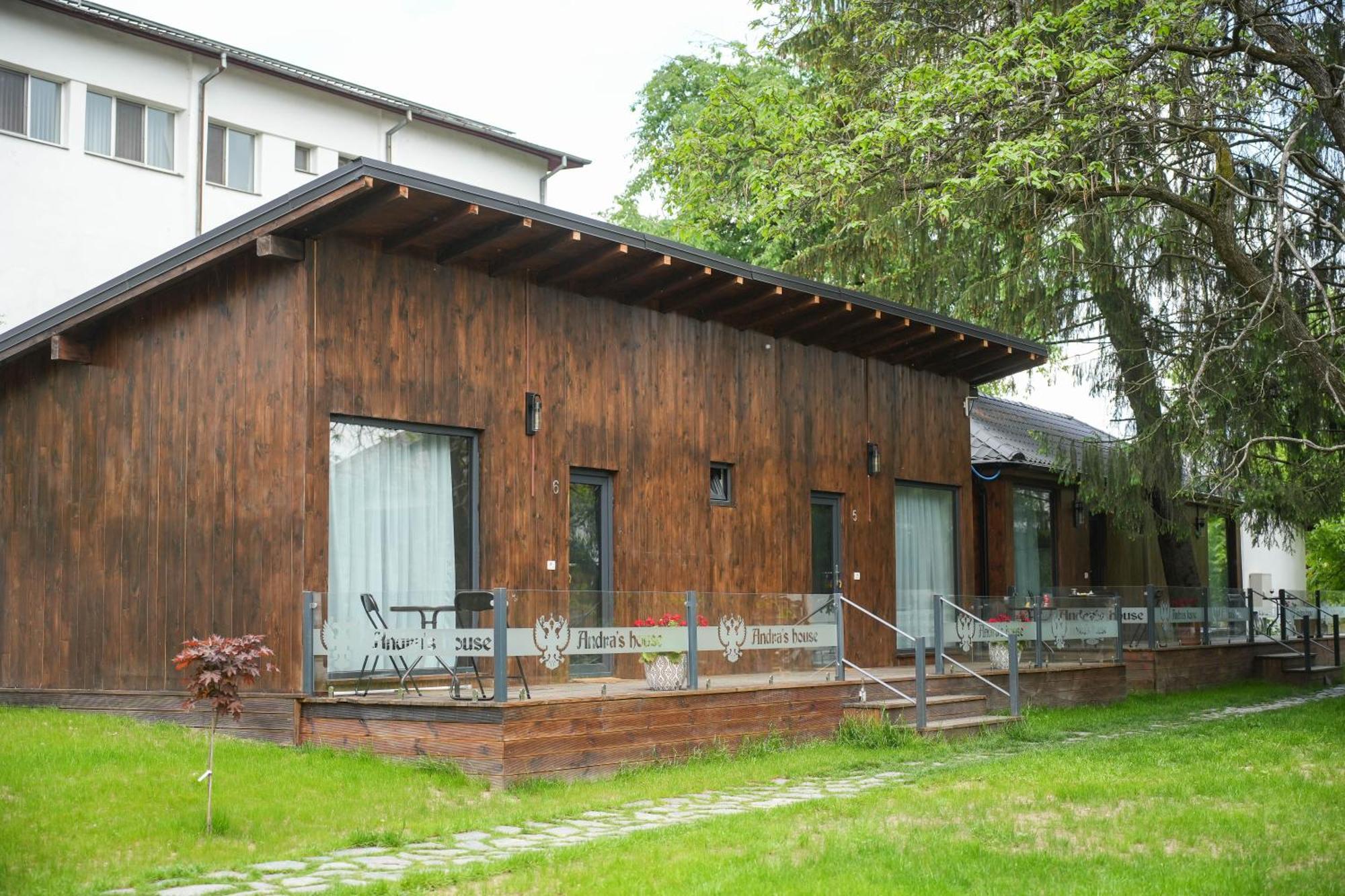 Pension Andra'S House Horezu Exterior photo